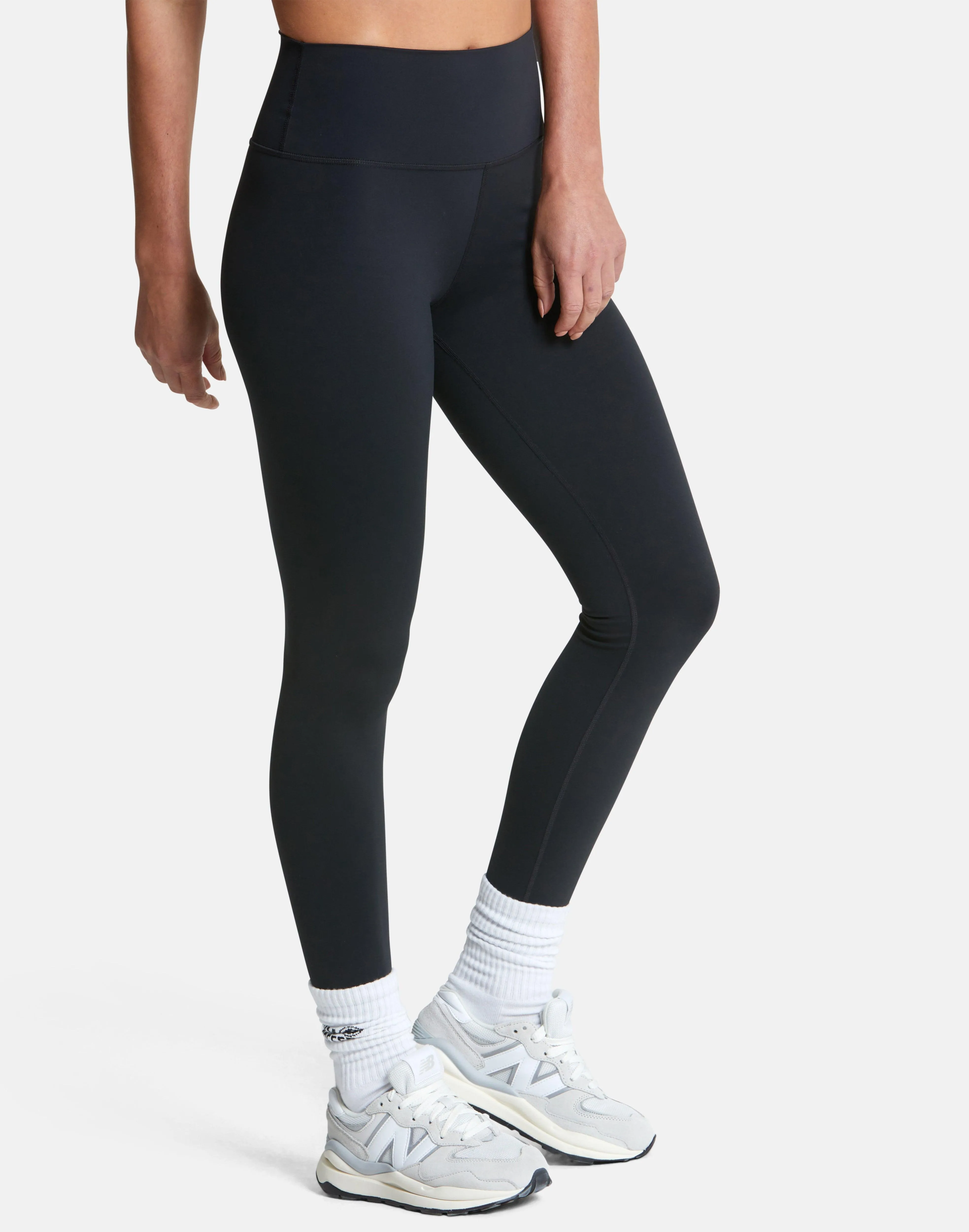 Aurora Legging in Jet Black