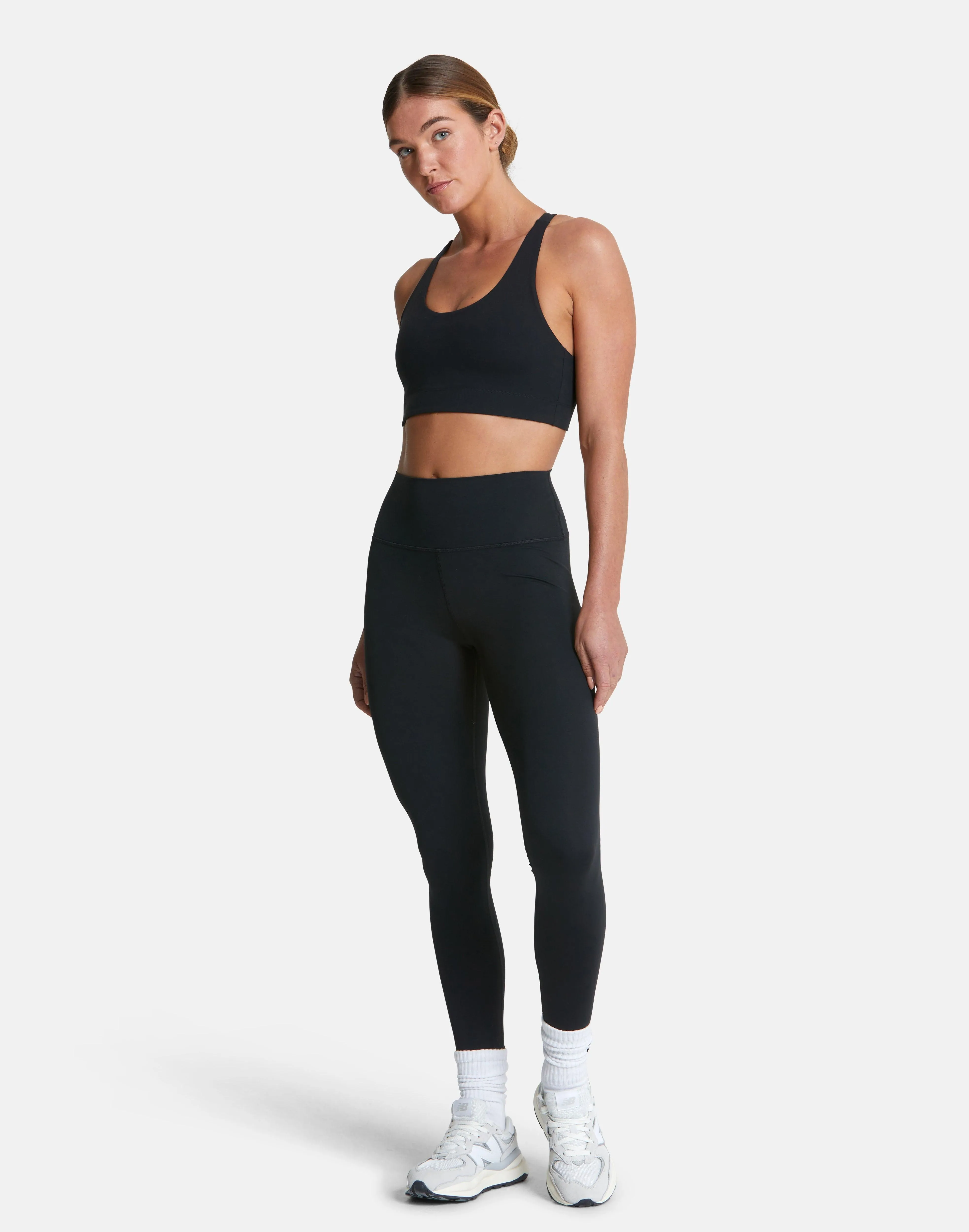 Aurora Legging in Jet Black