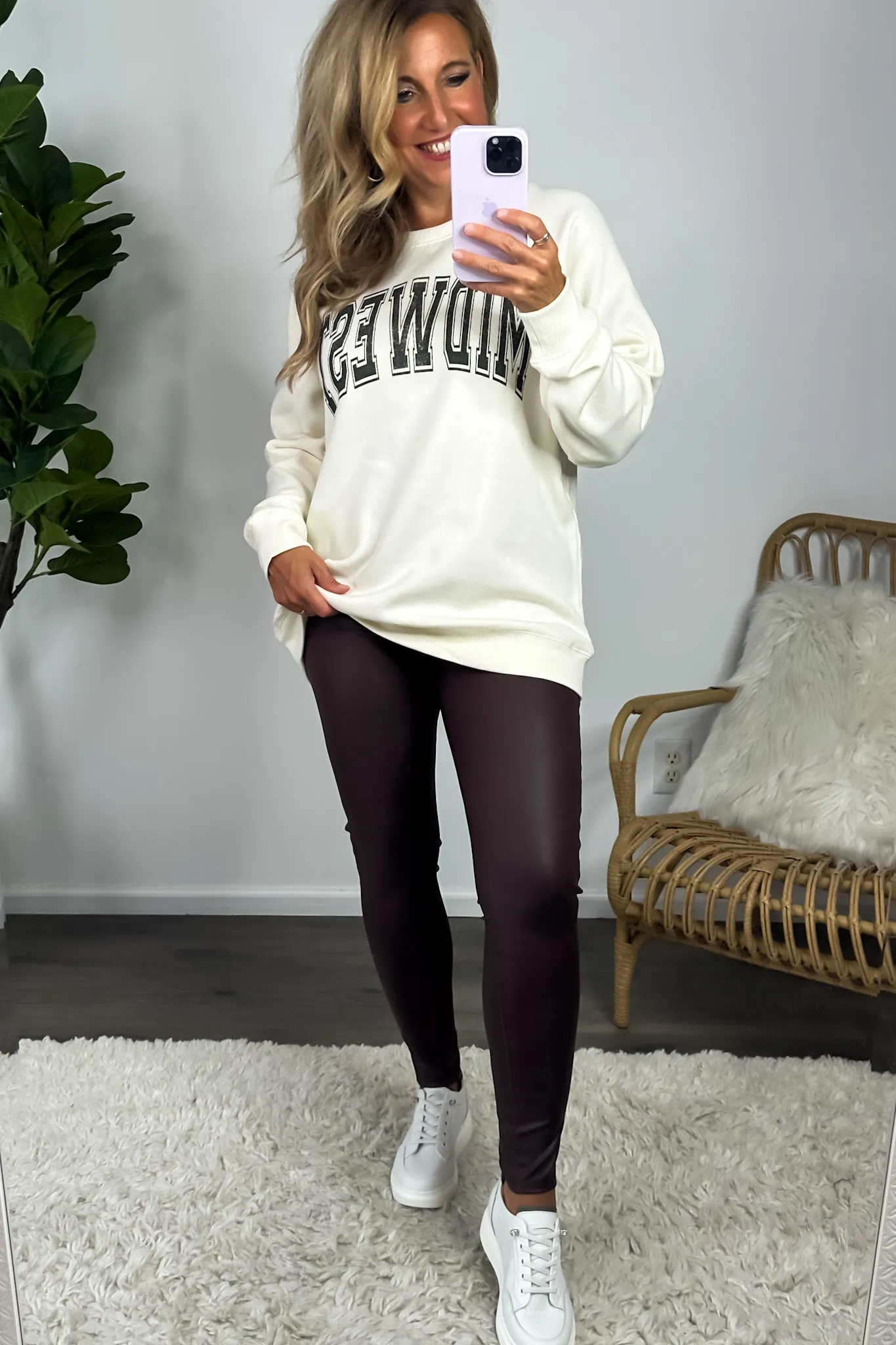 Ava Faux Leather Stretch Leggings : Mahogany