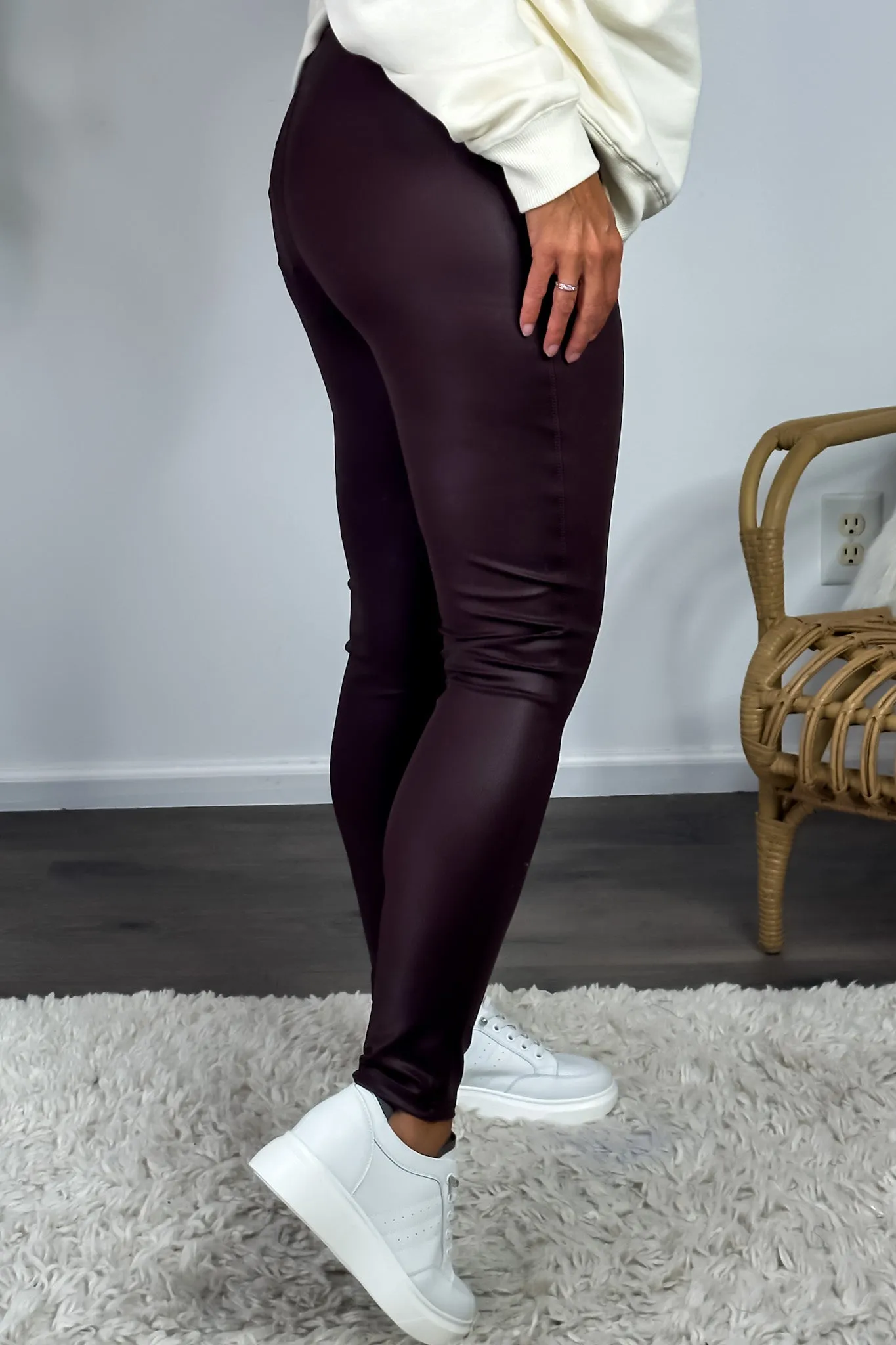 Ava Faux Leather Stretch Leggings : Mahogany