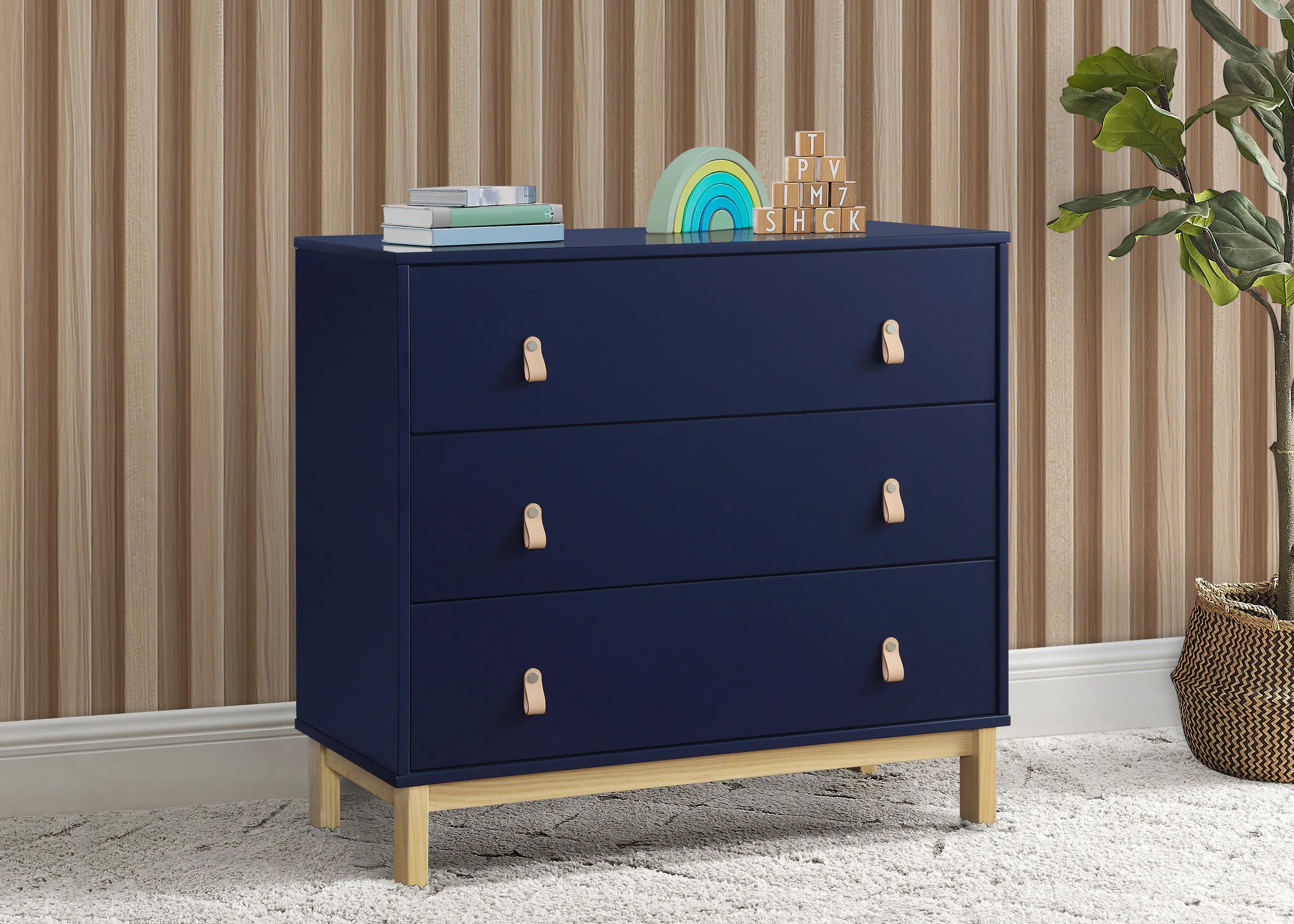 babyGap Legacy 3 Drawer Dresser with Leather Pulls and Interlocking Drawers