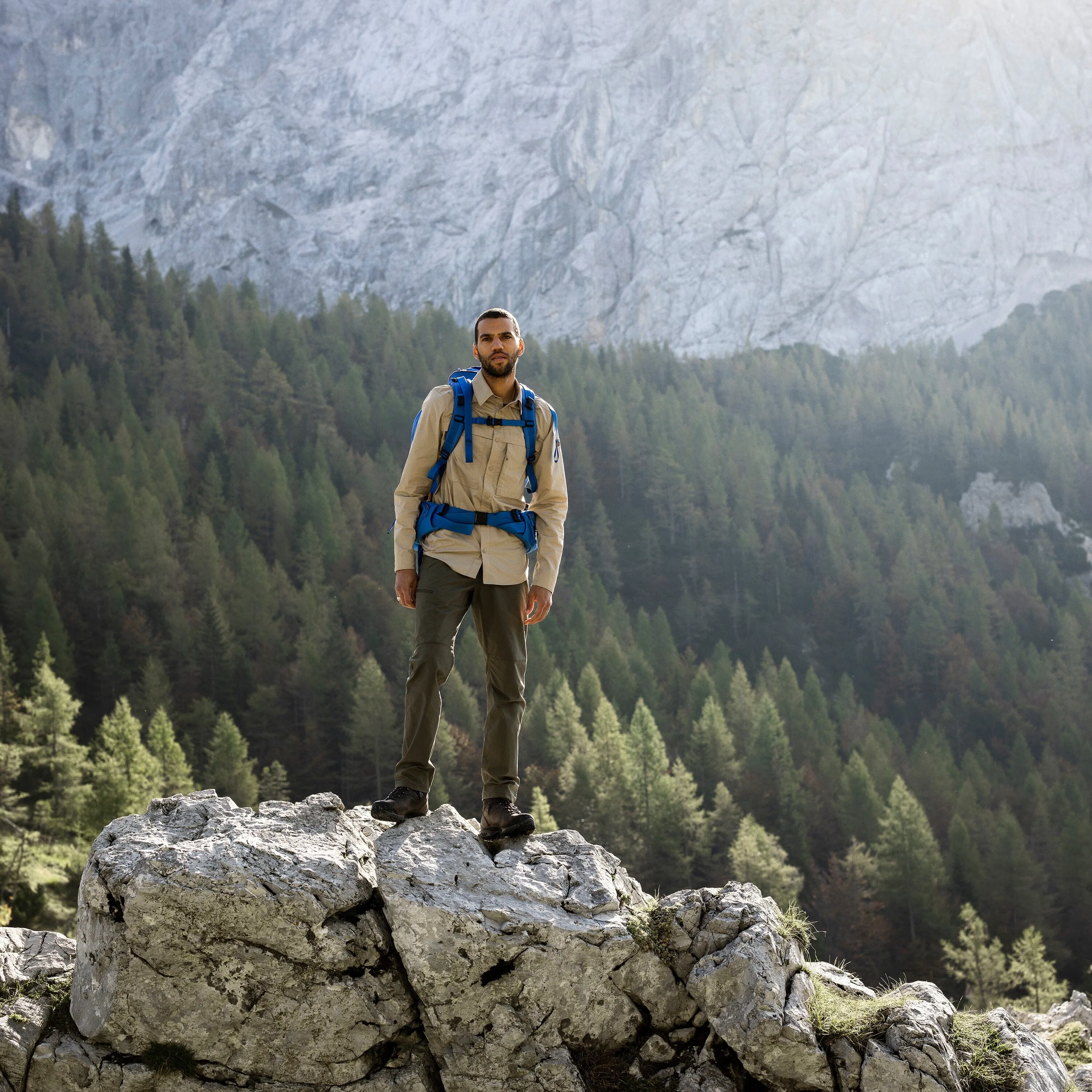 M's Abisko Trail Shirt LS - Recycled polyester & Polyester & Organic cotton